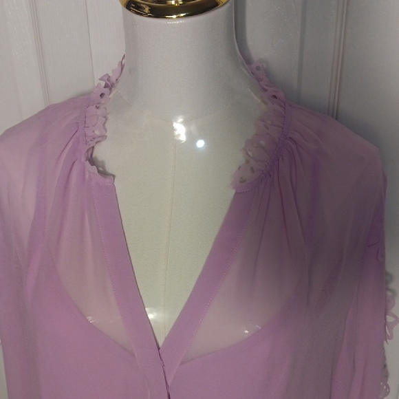 NWT! White House Black Market Lavender Lace Trim Blouse - Picture 4 of 15